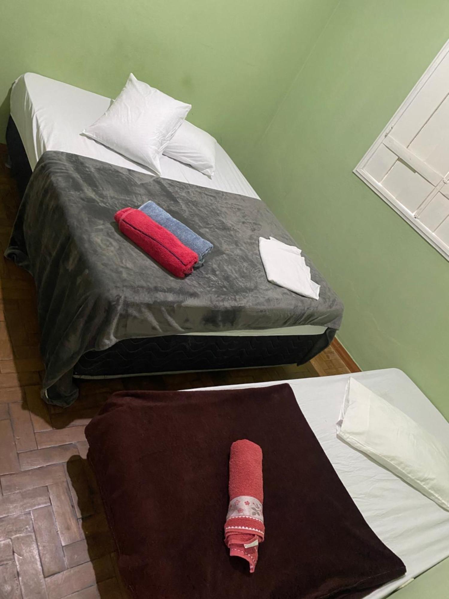 Casa De Dois Quartos Para 6 Pessoas-Casa Das Flores Βίλα Όρου Πρέτου Εξωτερικό φωτογραφία