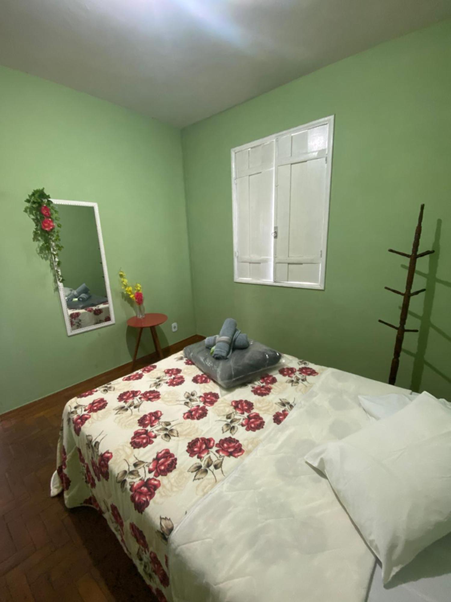 Casa De Dois Quartos Para 6 Pessoas-Casa Das Flores Βίλα Όρου Πρέτου Εξωτερικό φωτογραφία