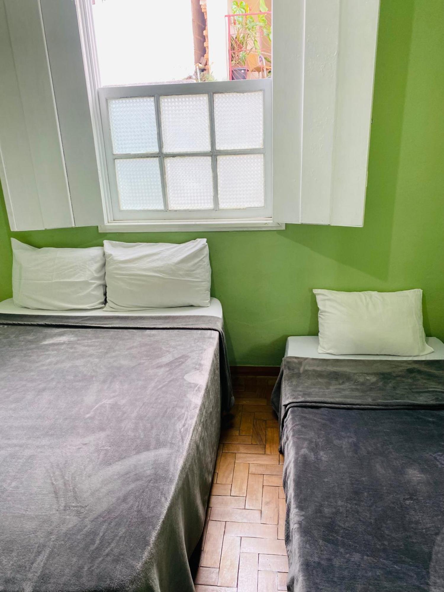 Casa De Dois Quartos Para 6 Pessoas-Casa Das Flores Βίλα Όρου Πρέτου Εξωτερικό φωτογραφία